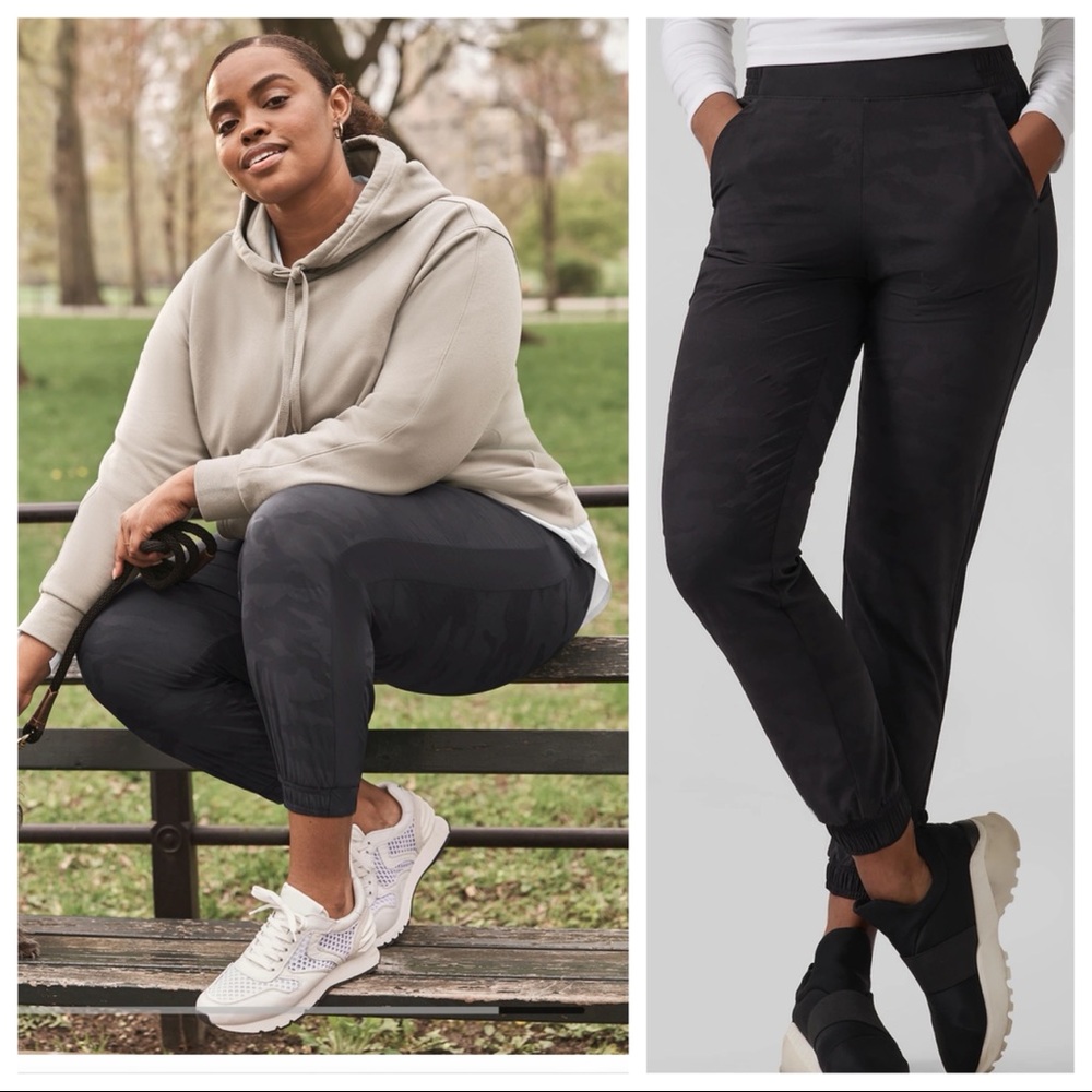 NWT Athleta Brooklyn Camo Jogger